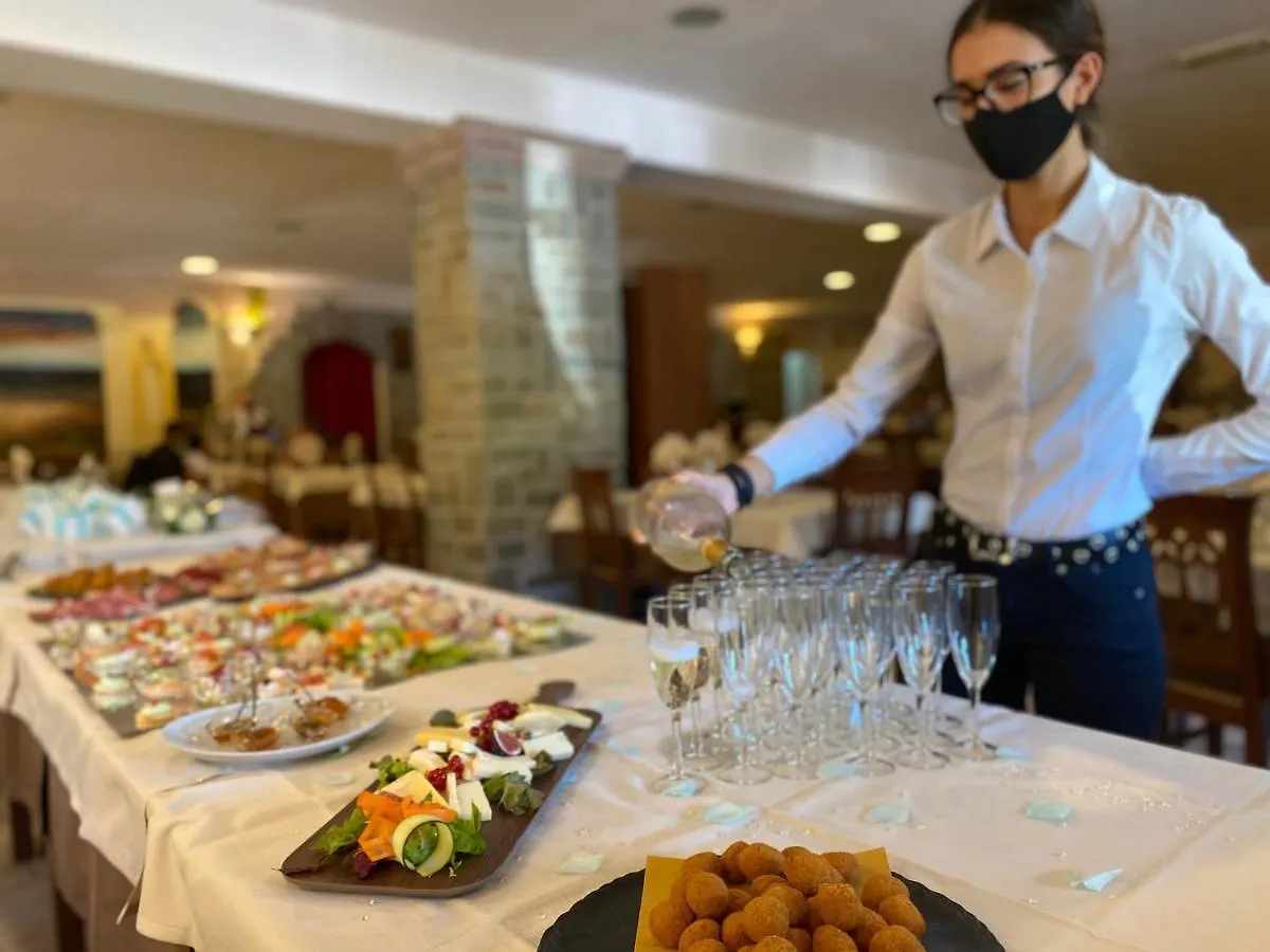 Impero Hotel Beauty & Spa - Bike Hotel Cantello