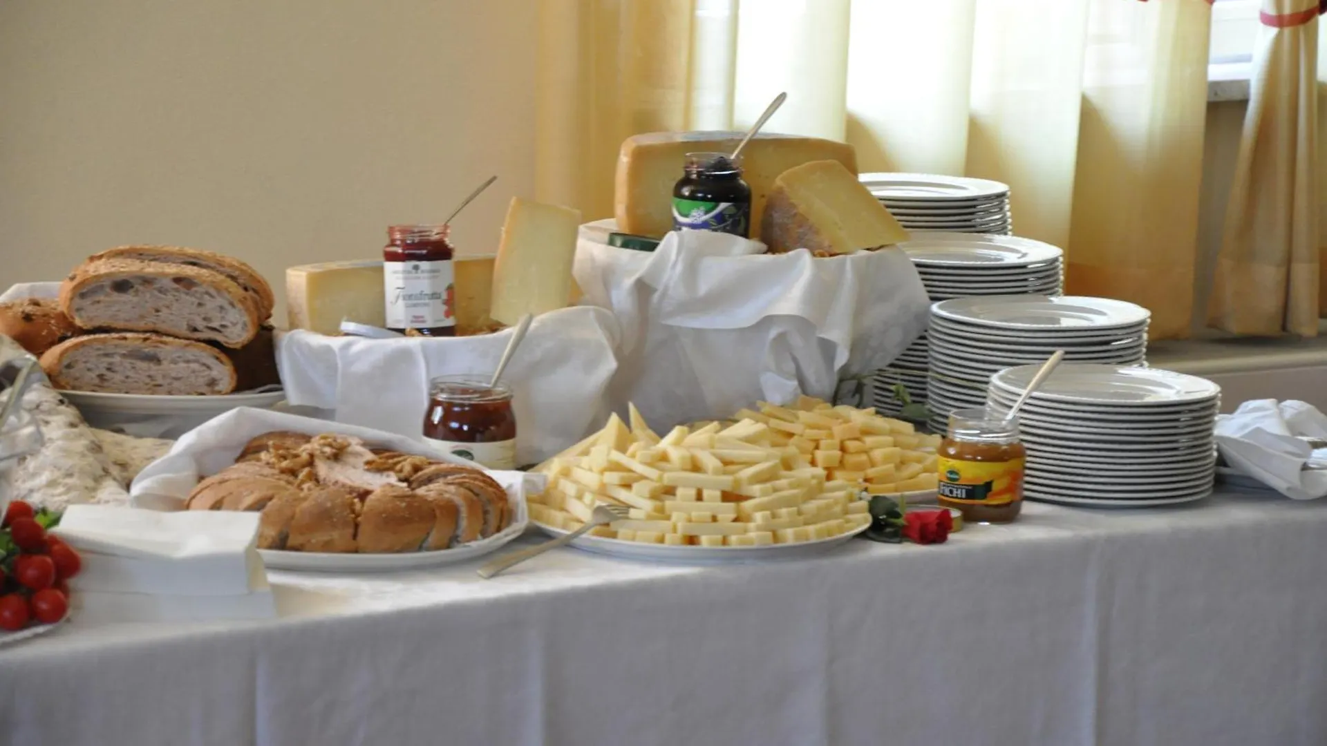 Impero Hotel Beauty & Spa - Bike Hotel Cantello