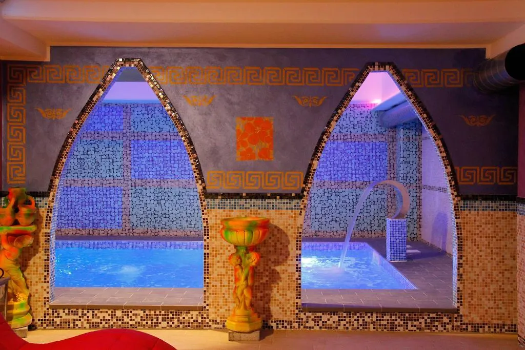 Impero Hotel Beauty & Spa - Bike Hotel Cantello