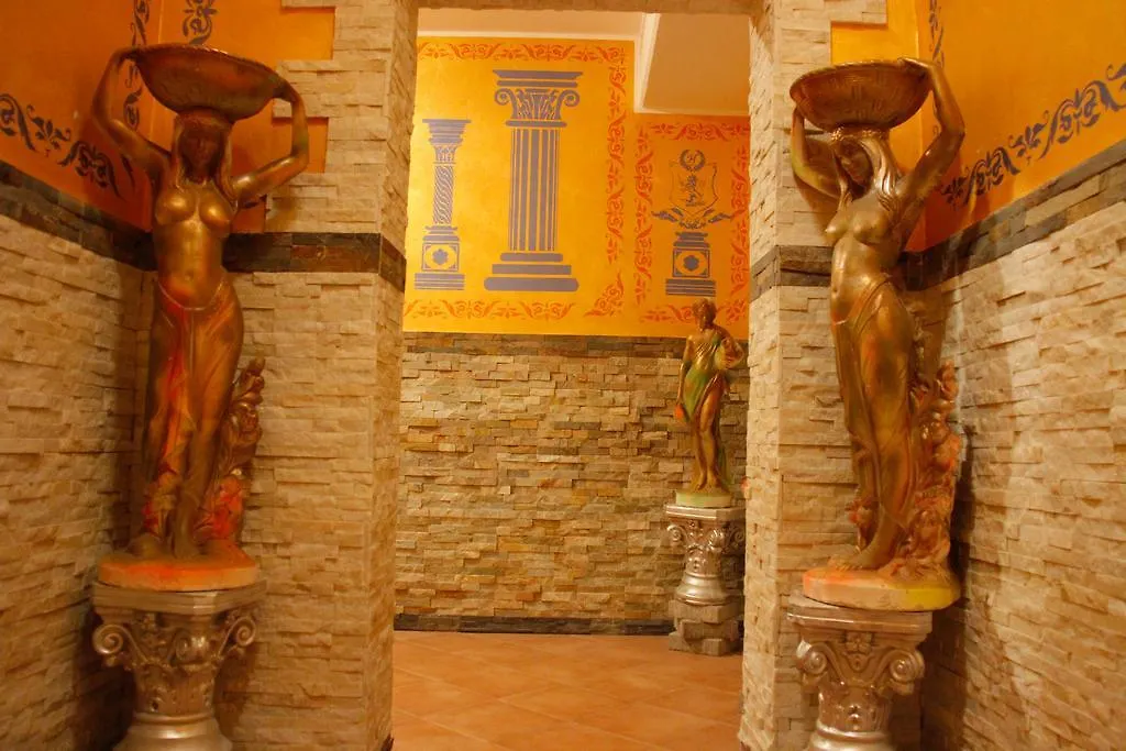 Impero Hotel Beauty & Spa - Bike Hotel Cantello Italy