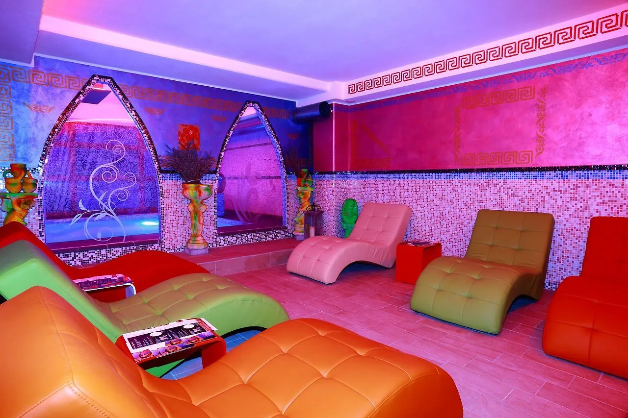Impero Hotel Beauty & Spa - Bike Hotel Cantello